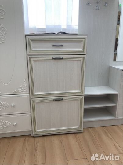 Тумба для обуви Ливорно