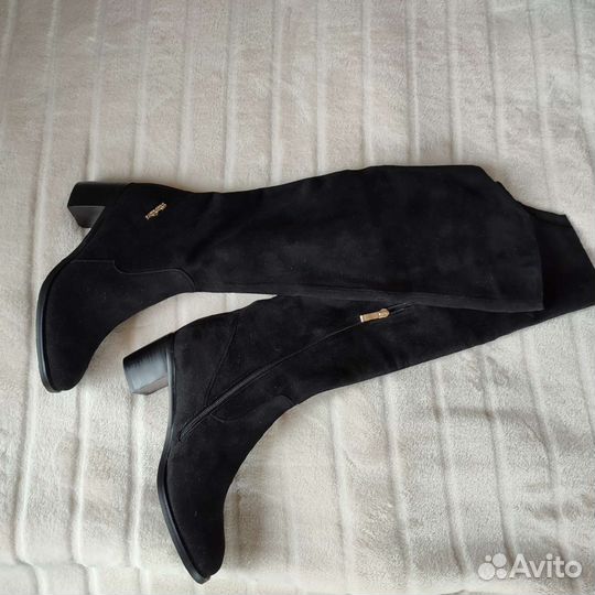 Новые Сапоги высокие ботфорты 40 р