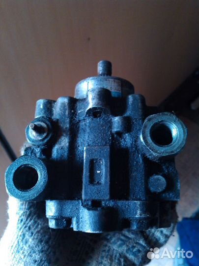 Насос гура с 4WS на Mazda Eunos 800, Millenia, Xed