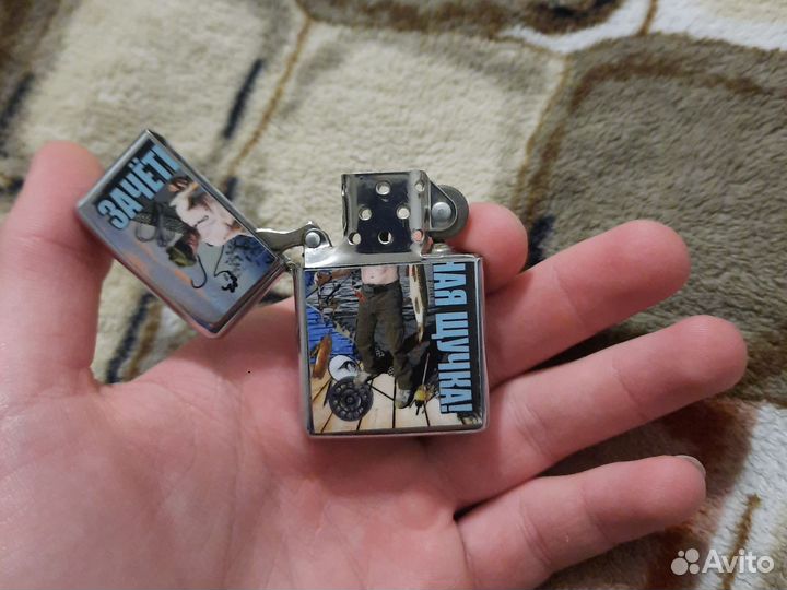 Зажигалка бензиновая