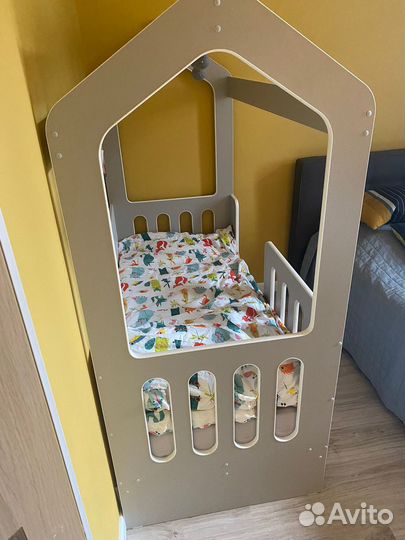 Детская кровать домик