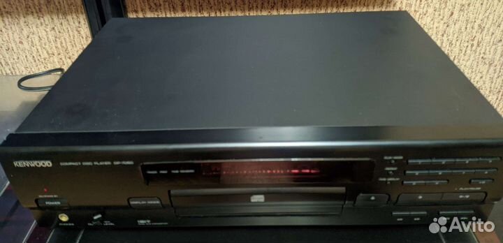 CD-проигрыватель Kenwood DP-7050