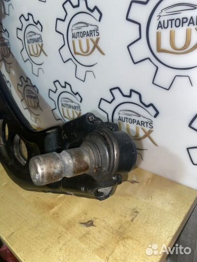 Рычаг подвески нижний передний левый Mini