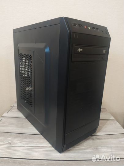 Игровой компьютер FX-6100/RX580/8Gb/SSD