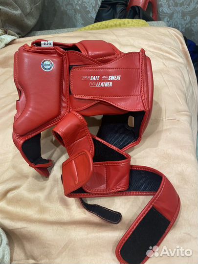 Боксерский шлем clinch