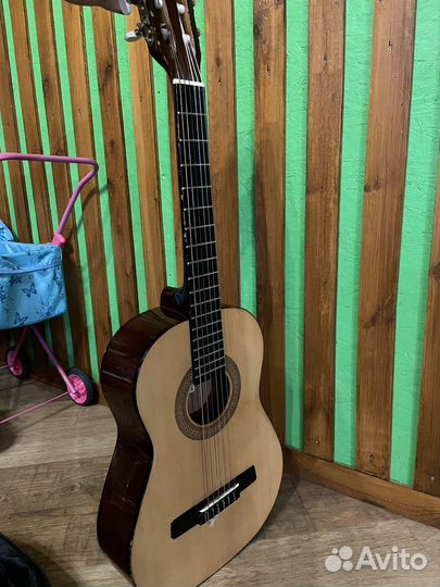 Классическая гитара