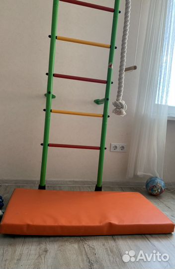 Шведская стенка