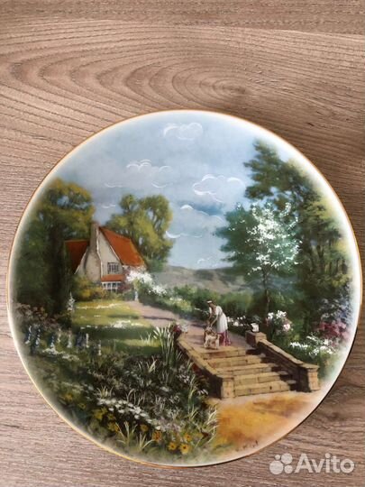 Тарелка настенная