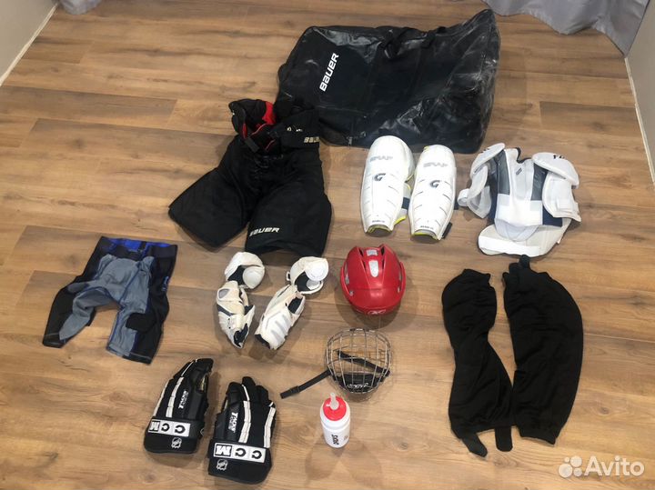 Хоккейная форма взрослая, б/у