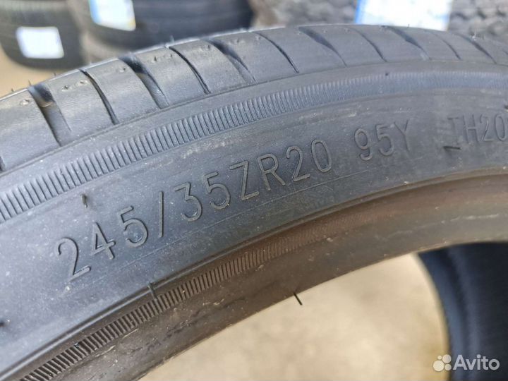 Triangle TH201 245/35 R20 и 275/30 R20