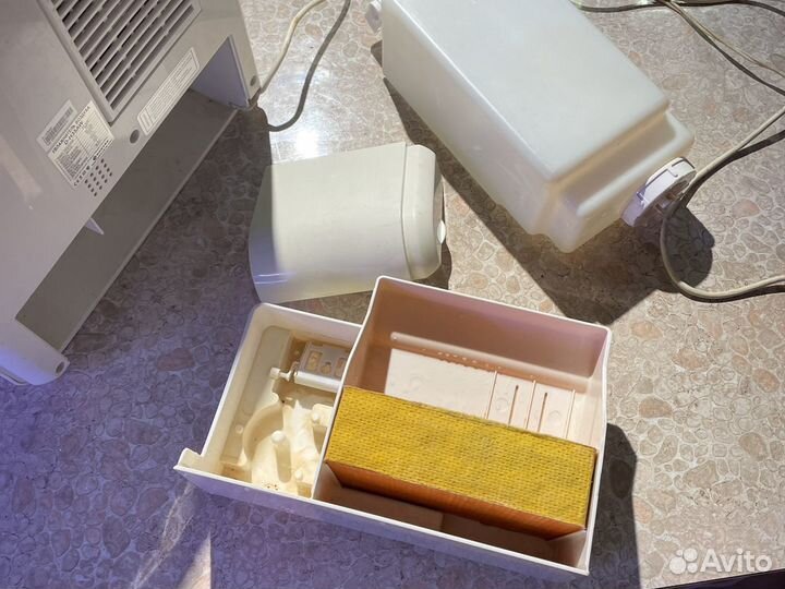 Увлажнитель Dantex D-H35AW