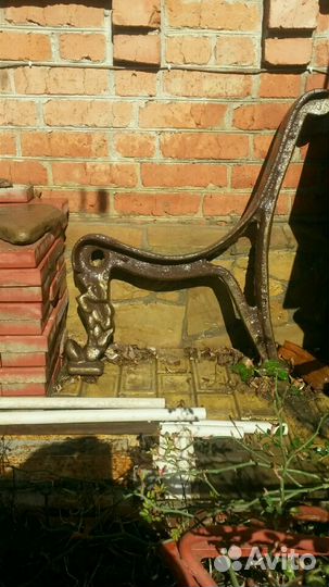 Садово-парковая лавка