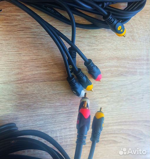 Шнур (кабель) 3RCA-3RCA