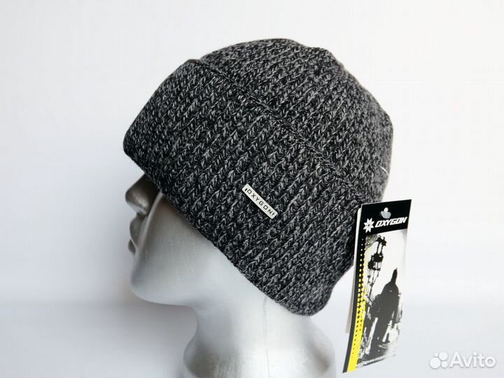 Шапка вязаная 