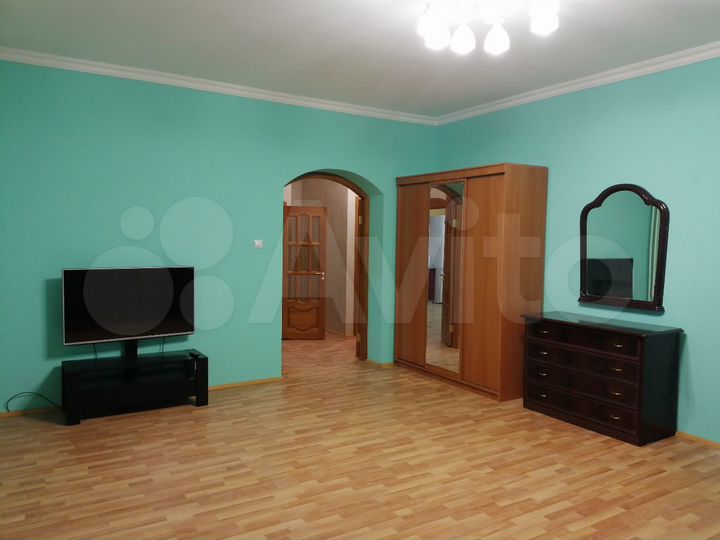 1-к. квартира, 56 м², 9/10 эт.