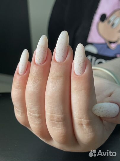 Маникюр/укрепление/гель лак