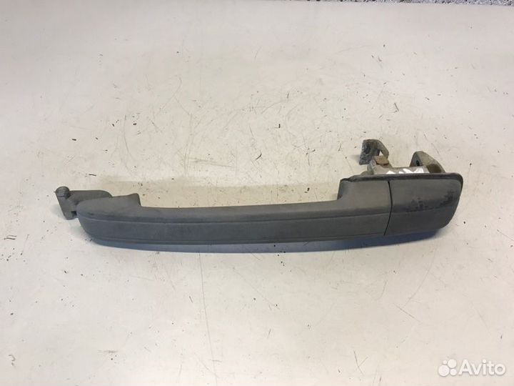 Ручка двери наружная задняя левая Volvo 850 седан