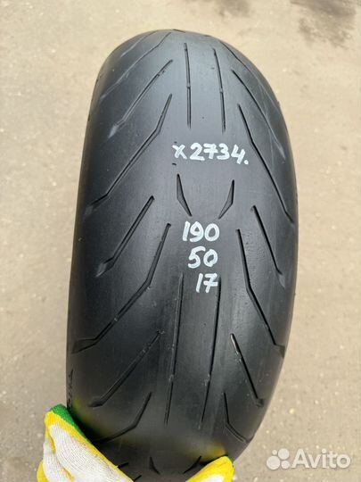 190/50 R17 pirelli angel gt2 2734x