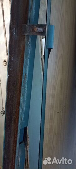 Дверь входная металлическая бу