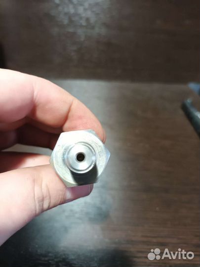 Датчик давления топлива toyota lexus тойота лексус