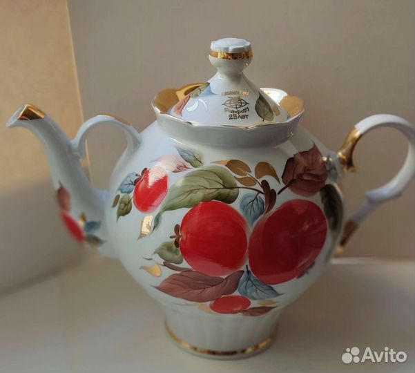 Чайники большие доливочные Чайка в коллекцию