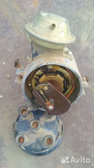 Распределитель зажиму 402 двигателю газель