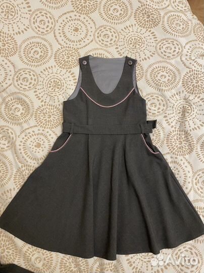 Два школьных сарафана Смена 128