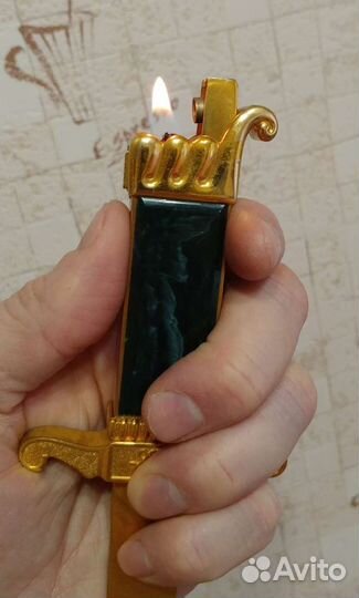 Старинная бензиновая зажигалка ASR Ascot Florentin