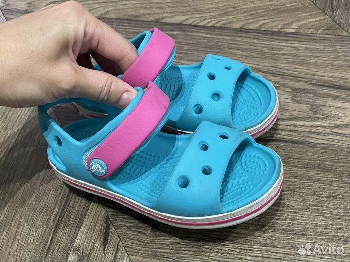 Сандалии crocs c9