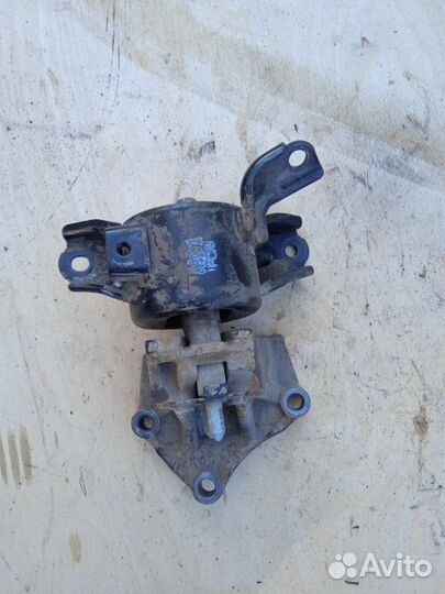 Подушка двигателя Hyundai Solaris G4FC 2013