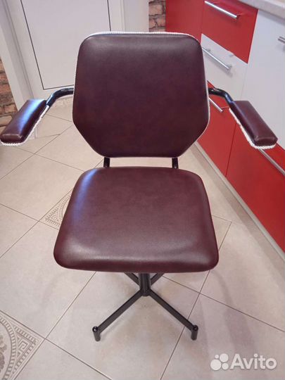 Кресло детское винтовое. Эпоха СССР