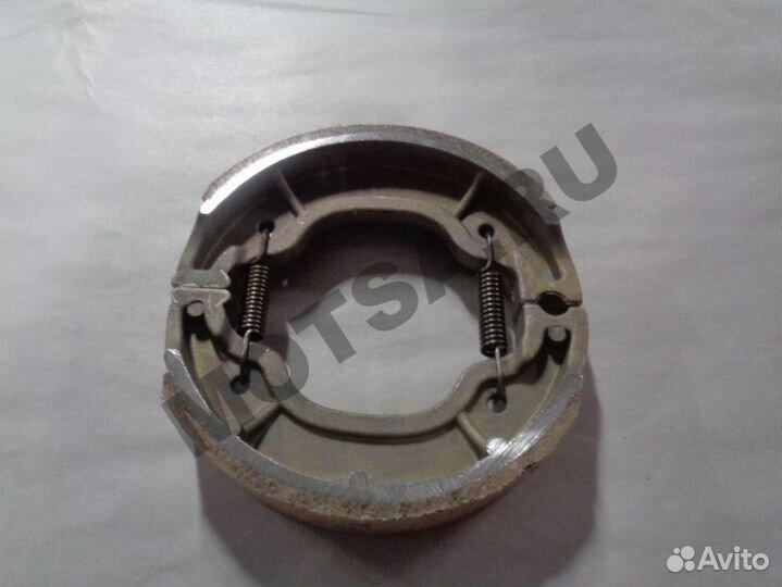 Колодки тормозные барабанные (130x28mm) Yamaha YBR