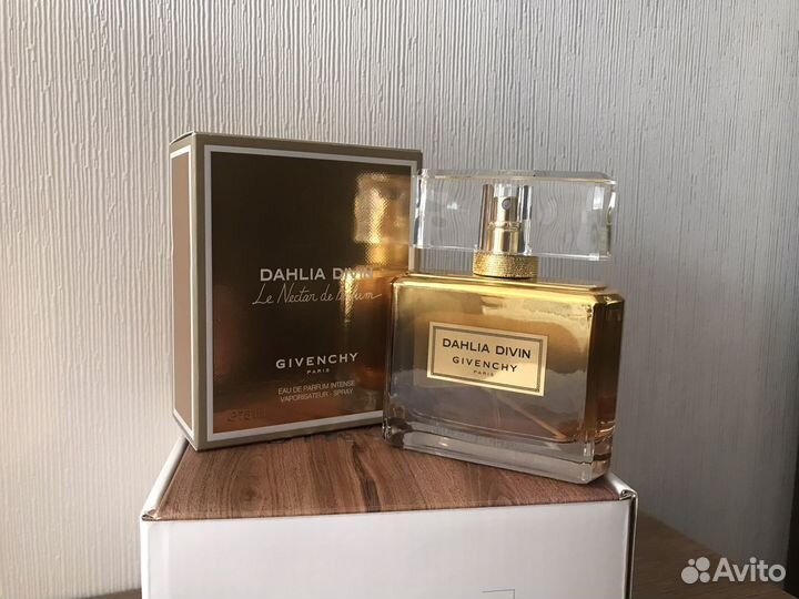 Оригинал Givenchy Dahlia Divin Le Nectar De