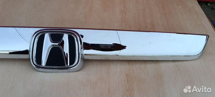 Накладка двери багажника Honda CR-V 3 2007