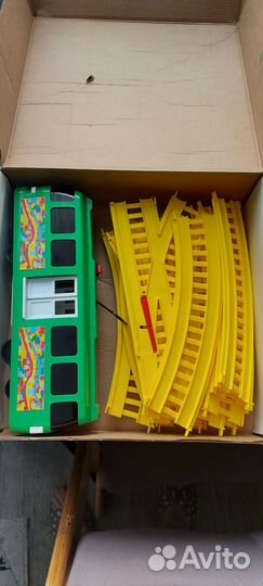 Трек, трамвай игрушка