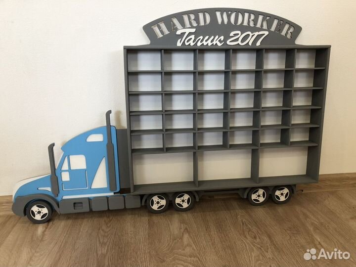 Полка парковка для машинок игрушек