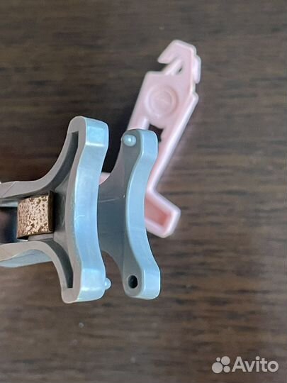 Фотопринадлежности (бачки, кюветы, валик, зажимы)