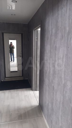 3-к. квартира, 70,1 м², 1/2 эт.