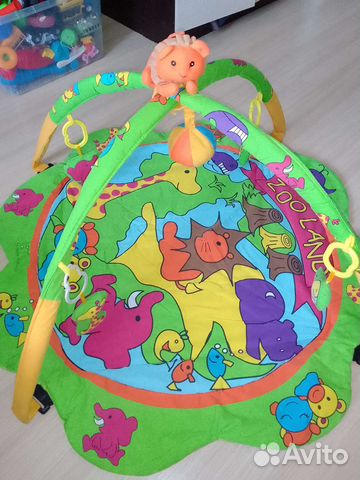 Развивающийся коврик