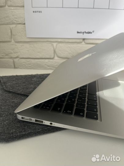 Apрlе масвoоk Air (13-inсh, Early 2015)