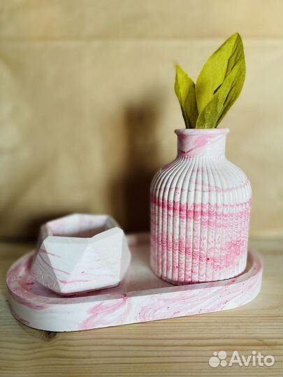 Ваза из гипса в стиле Сканди