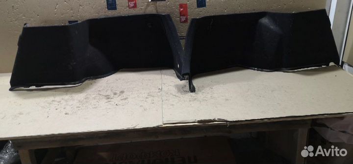 Обшивка багажника toyota caldina st210