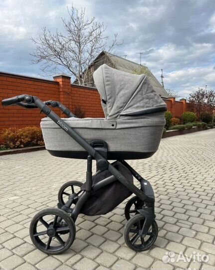 Коляска roan bloom 2 в 1