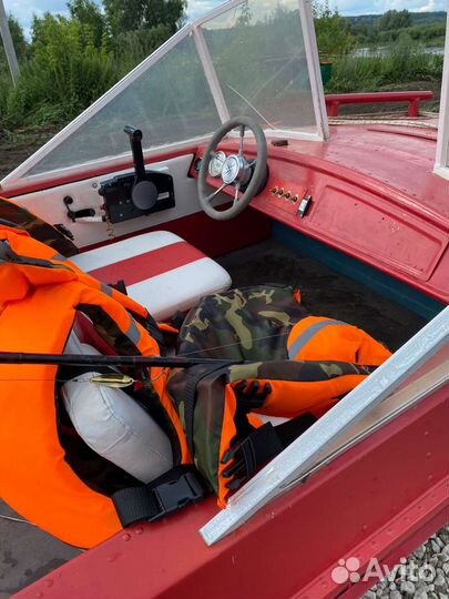 Обь 3 с мотором Mikatsu 40 2-х тактный