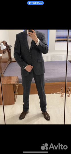 Мужской классический костюм новый