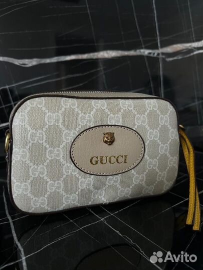 Женская сумка gucci через плечо