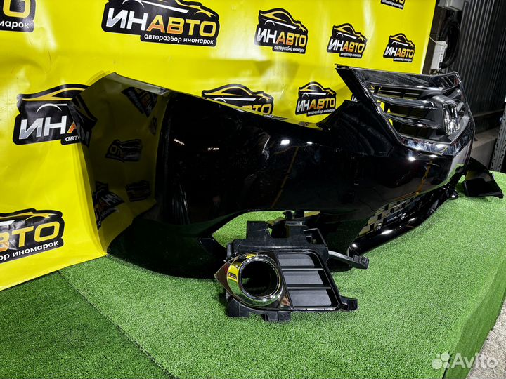 Бампер передний Honda Accord 8