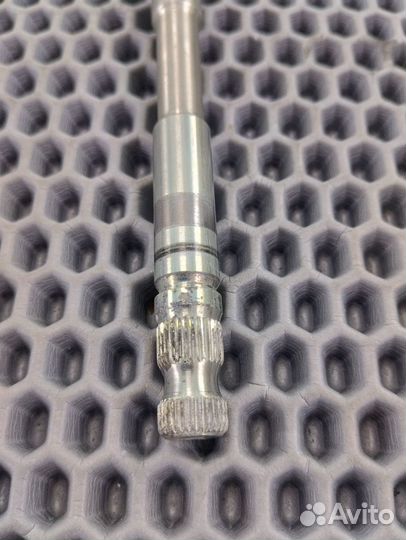 Yamaha YZF R1 2004-2005 вал кпп