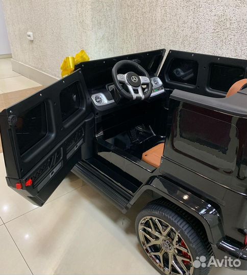 Детский двухместный электромобиль геленваген