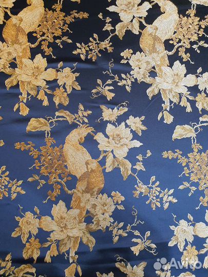 Ткань жаккард Попугаи на синем